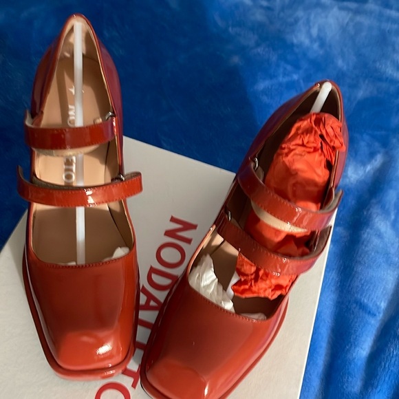 Nodaleto Maryjane Pump New! - Picture 7 of 7